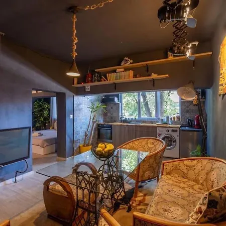 The Cave Vintage Apartment, City, Bulgaria