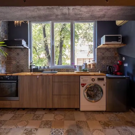 The Cave Vintage Apartment, City, Bulgaria *