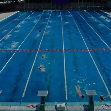 The Cave Vintage Apartment, City, Bulgaria アパート ヴァルナ